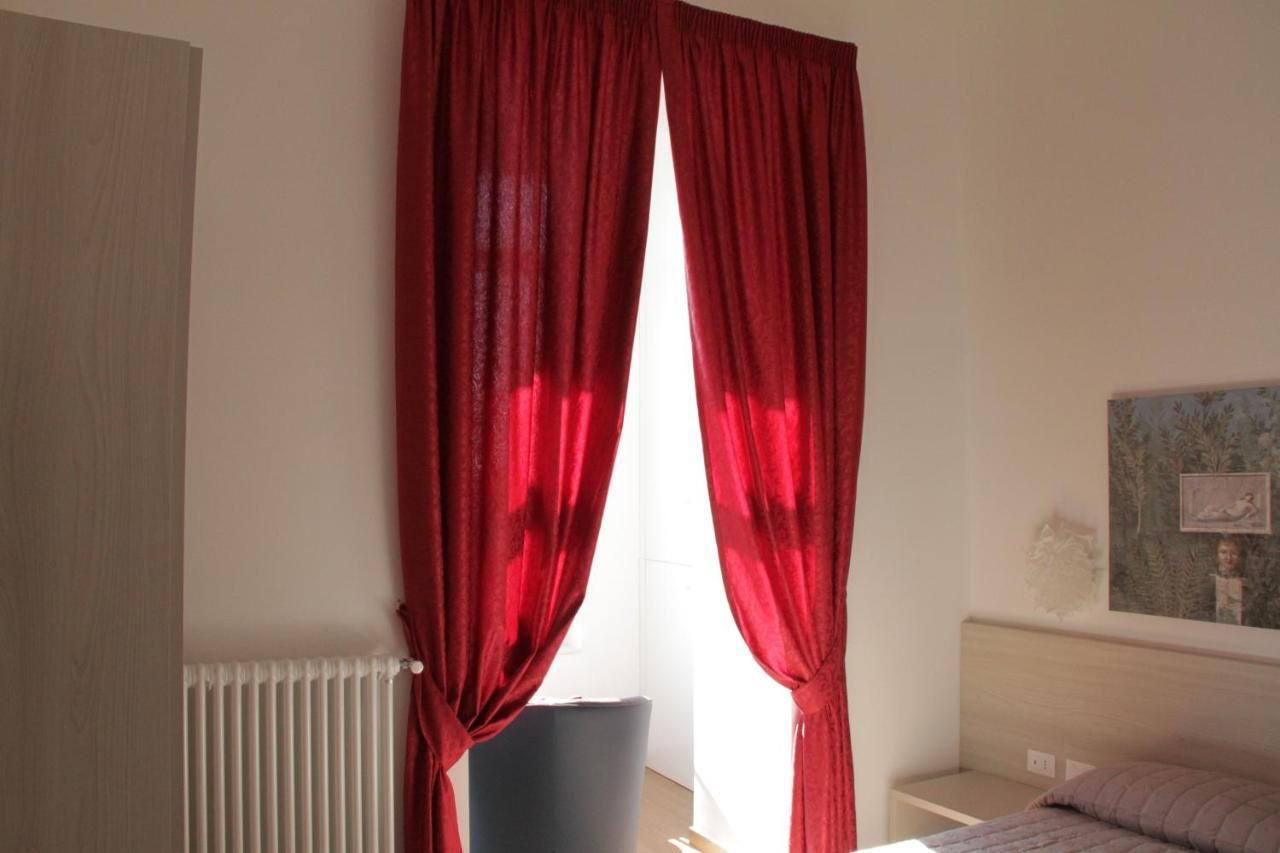 נאפולי Italia Apartment Ortobotanic Garden מראה חיצוני תמונה